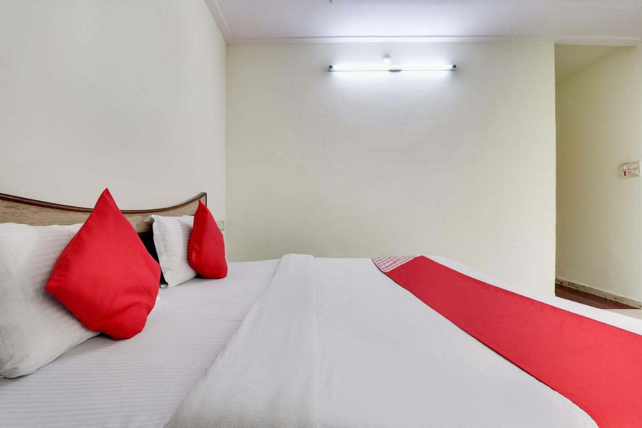 Oyo 45398 Kunal Hotel Etāwah Exteriér fotografie