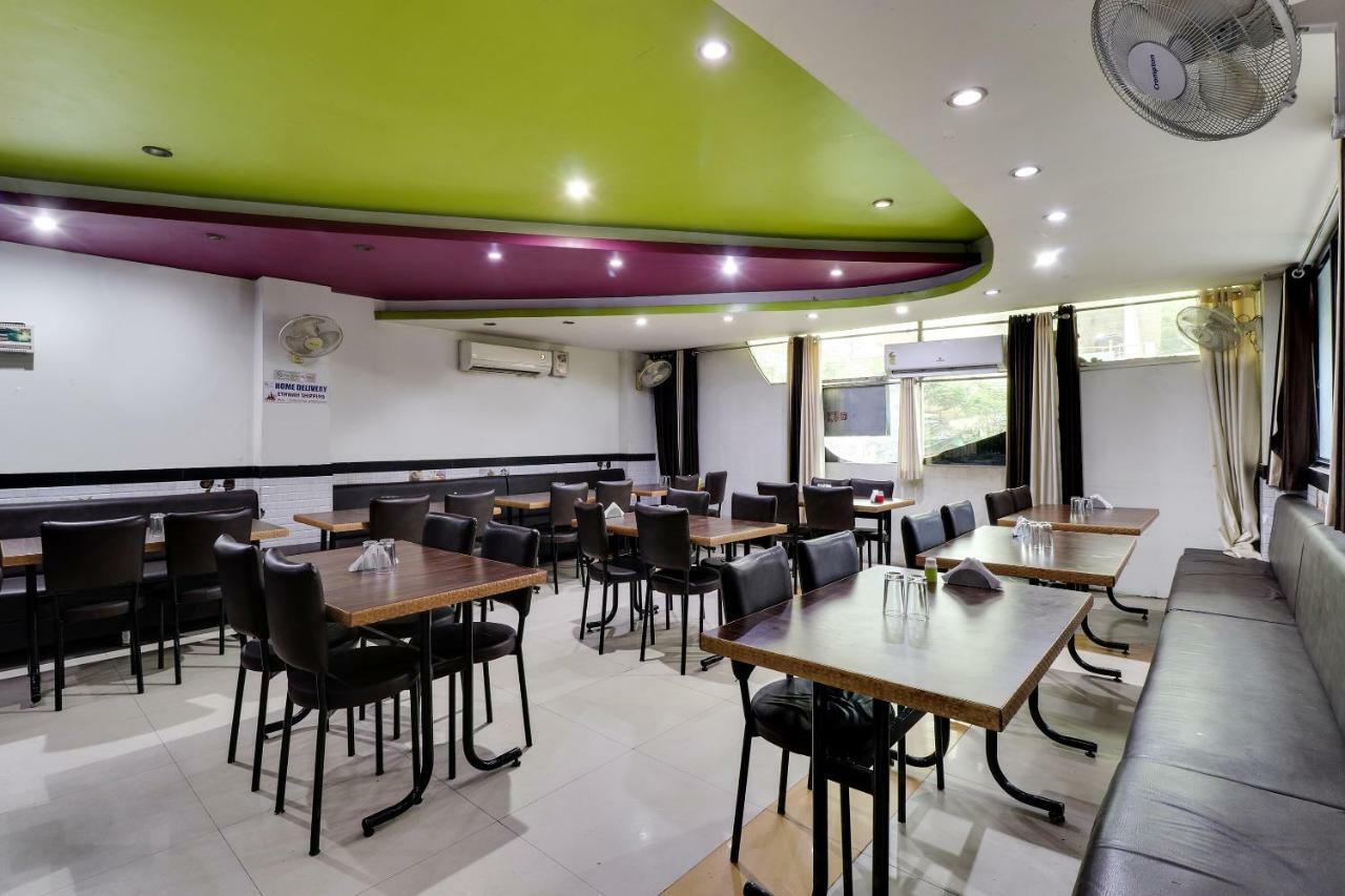 Oyo 45398 Kunal Hotel Etāwah Exteriér fotografie