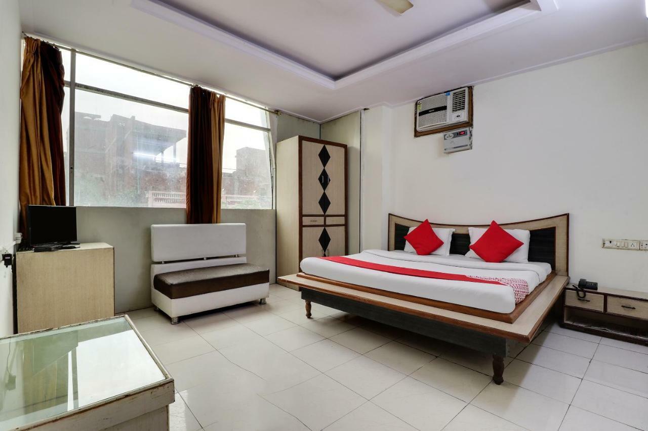 Oyo 45398 Kunal Hotel Etāwah Exteriér fotografie