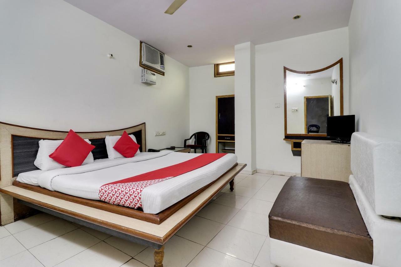 Oyo 45398 Kunal Hotel Etāwah Exteriér fotografie