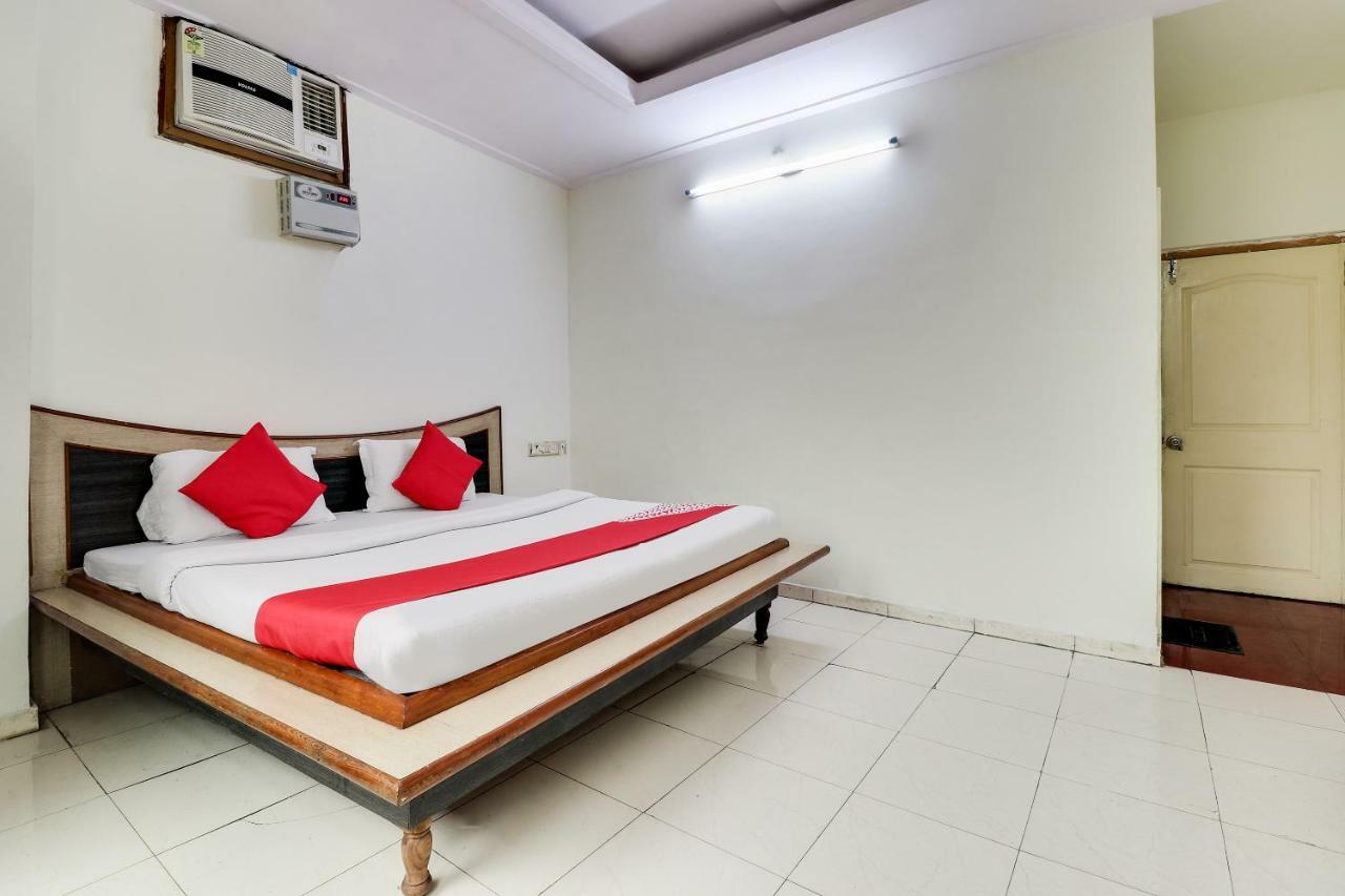 Oyo 45398 Kunal Hotel Etāwah Exteriér fotografie